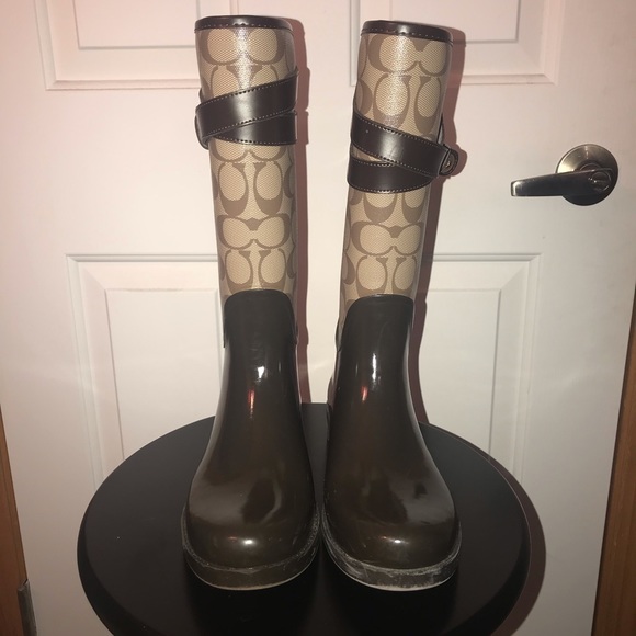 Coach Shoes - Coach Rain boots sz 7 brown & tan good condition